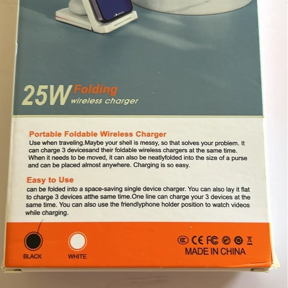 Featwell Folding 25W Wireless Charging Station. Charges 3 items at once! NEW